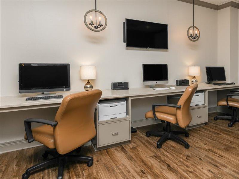 Richmond Inn And Suites Baton Rouge College Drive Ngoại thất bức ảnh