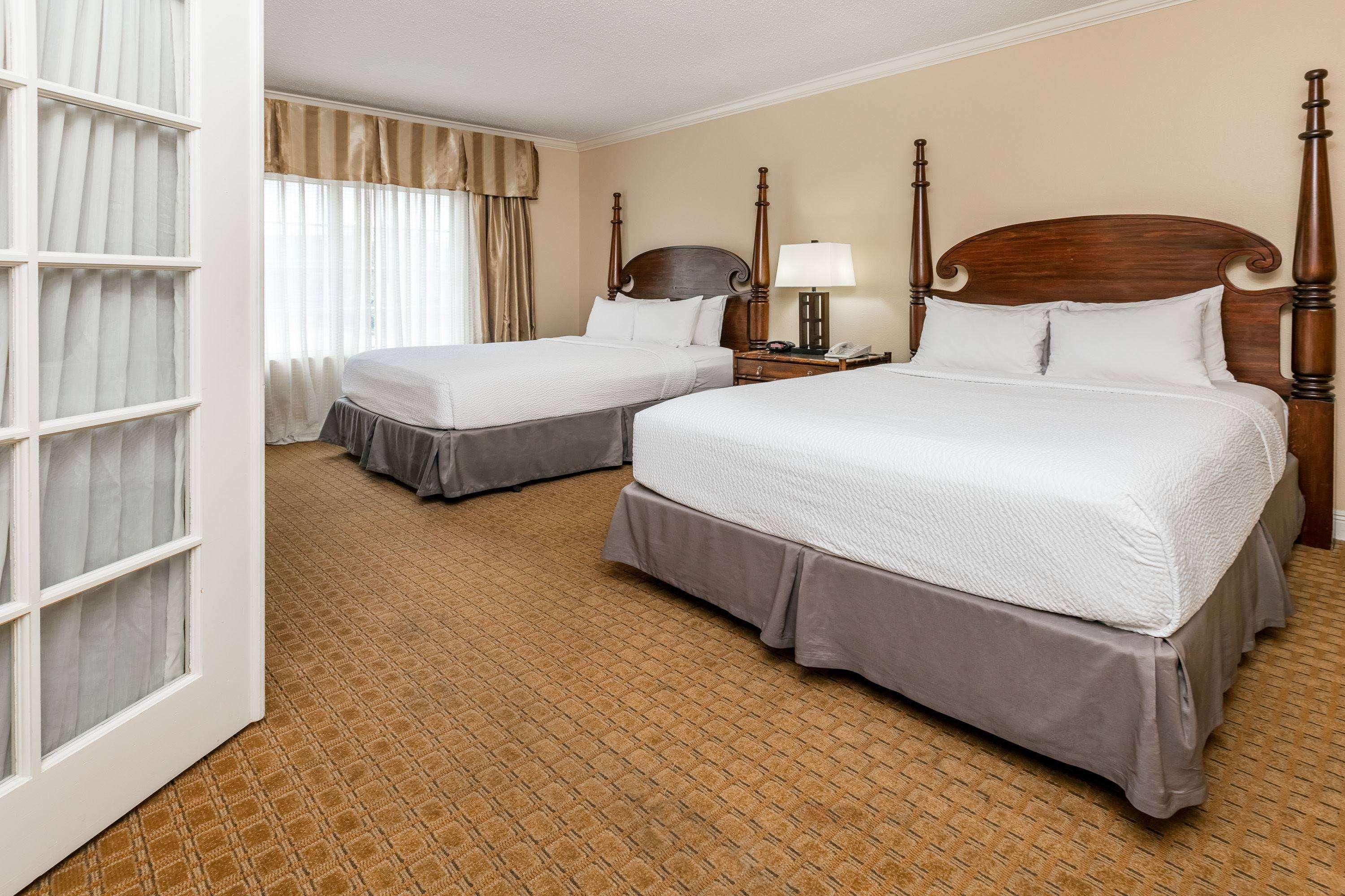 Richmond Inn And Suites Baton Rouge College Drive Ngoại thất bức ảnh